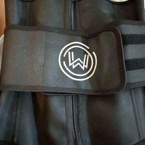 Brand new never worn “What Waist Official Wonder Waist Band”